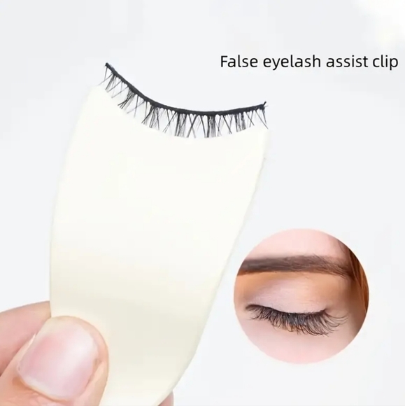 Lash Applicator! MAKES APPLYING LASHES SO EASY!!! - Picture 9 of 12